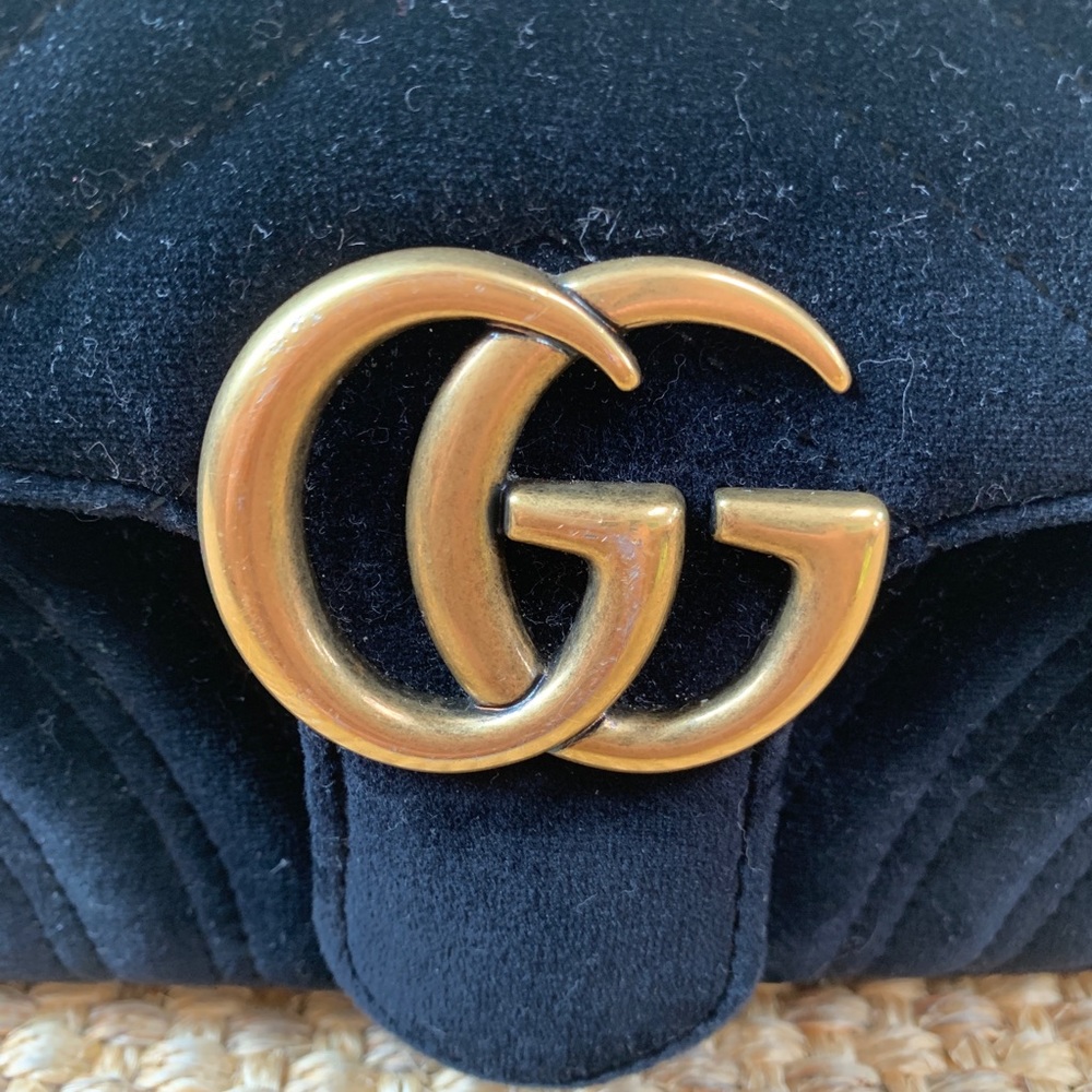 Gucci Marmont crossbody bag in small - Picture 3 of 9